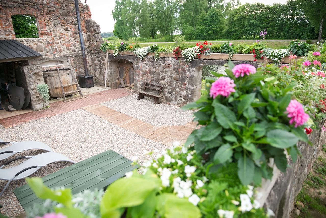 Botique&SPA Hotel Berkenes Manor Ziedkalne Eksteriør bilde